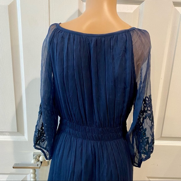 TRAFFIC NWT SZ S NAVY LINED DRESS W LACE SLEEVES - Picture 6 of 12